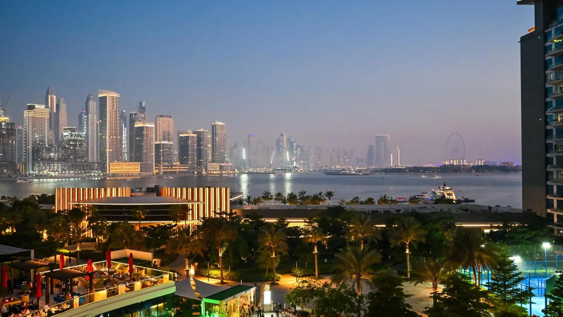 Luxury Studio - Sea View, Beach Access & Infinity Pool - Seven Palm Residences Dubai United Arab Emirates